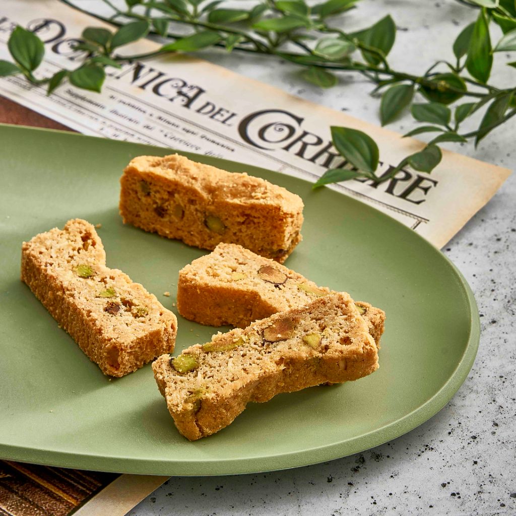 بسكوتي بالفستق